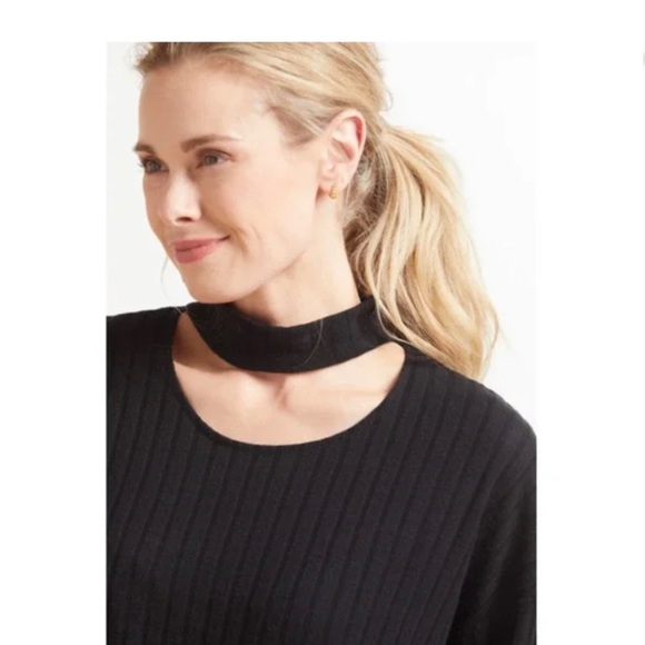 NWT -  Chaser Mock Cutout Top - Picture 7 of 16